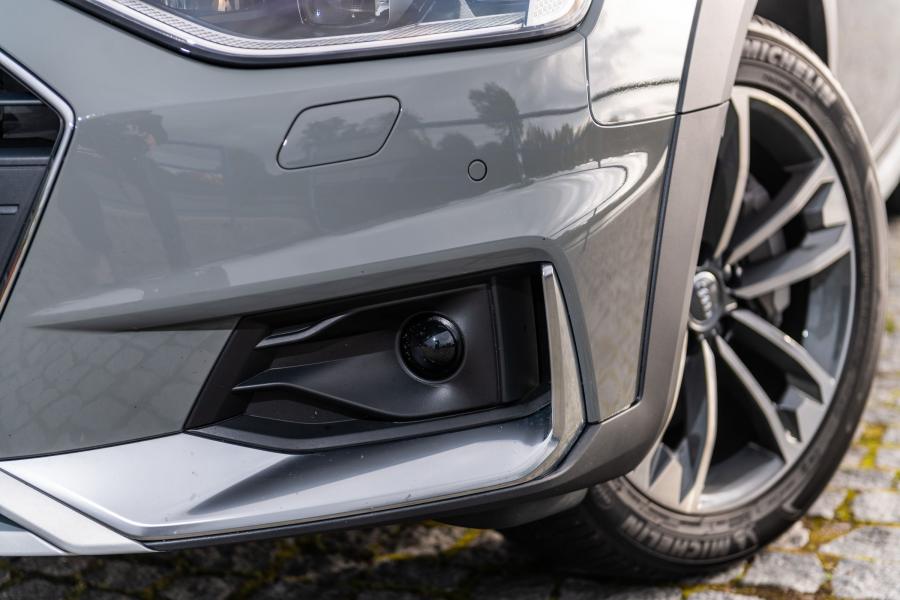 Детали экстерьера Audi A4 Allroad 40 TDI Quattro (B9) 2019 года  (WW) (фото 29 из 40)